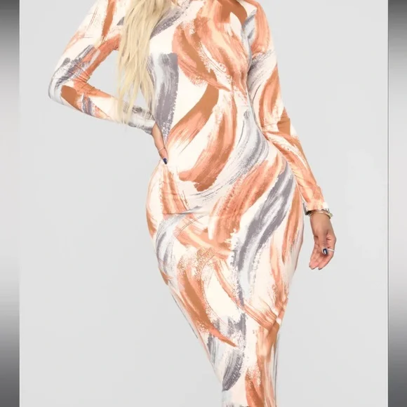 Forecasting You Maxi Dress - Picture 3 of 8